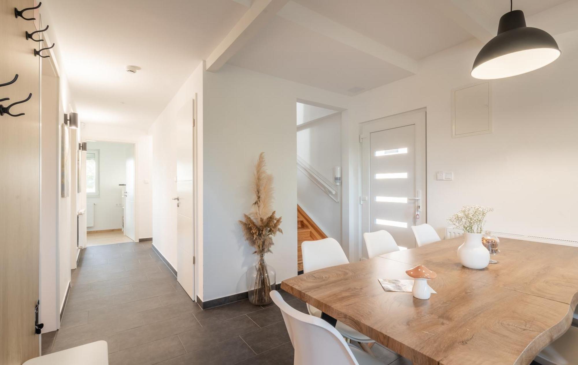 Ugo Apartman Halászi Εξωτερικό φωτογραφία